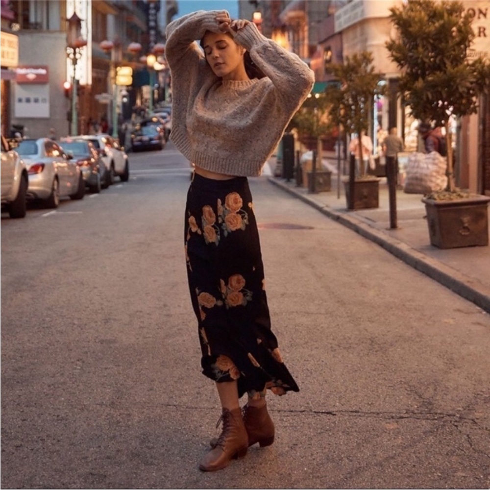 NWT RARE Christy Dawn Alma Midi Skirt in Noir Rose - Small - Picture 7 of 12